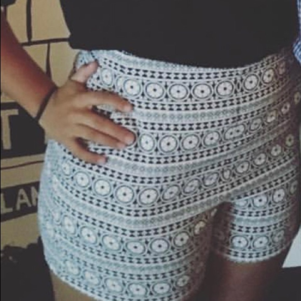 High waisted black and white shorts